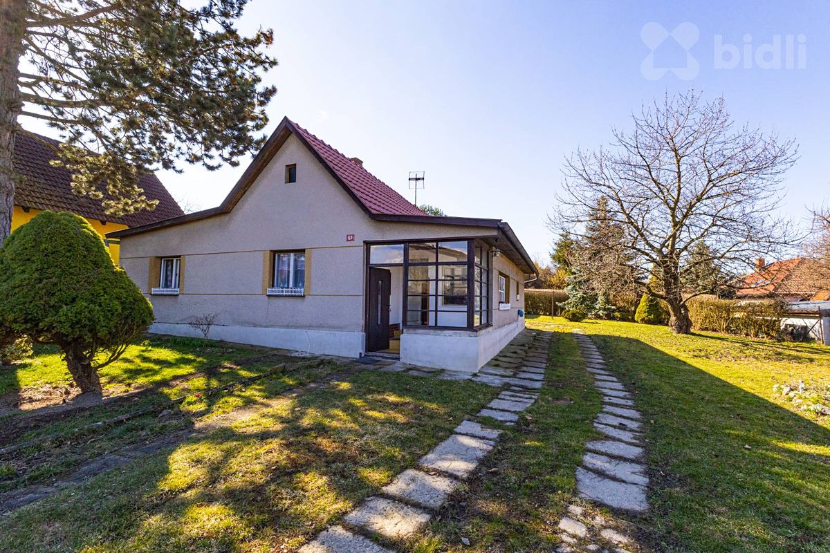 Prodej rodinného domu 130 m², pozemek 938 m²